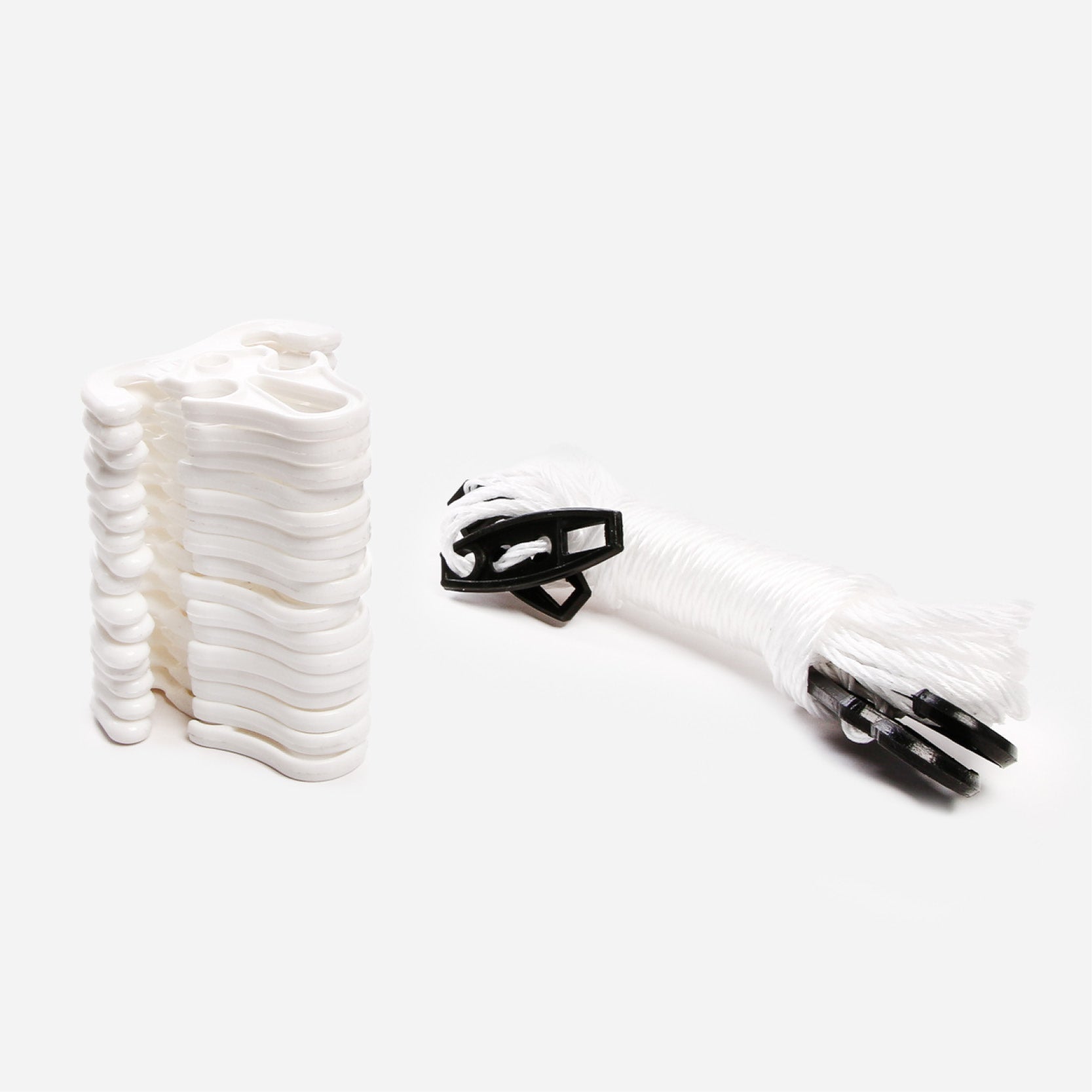 Hosh Hanger Clip with Nylon Rope – White