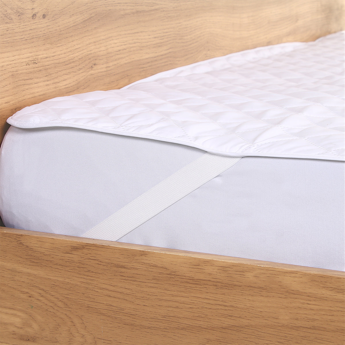 Select Comfort Waterproof Mattress Protector - Full