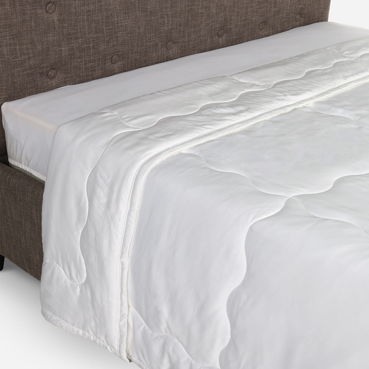 Family Home Naturel Comforter (White) - Twin