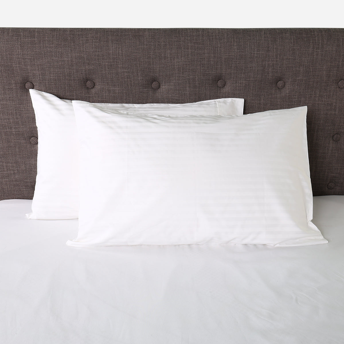 HWP-39218327:39218327_-_HL500_TS_White_Pillowcase_Standard_-_1_3.jpg