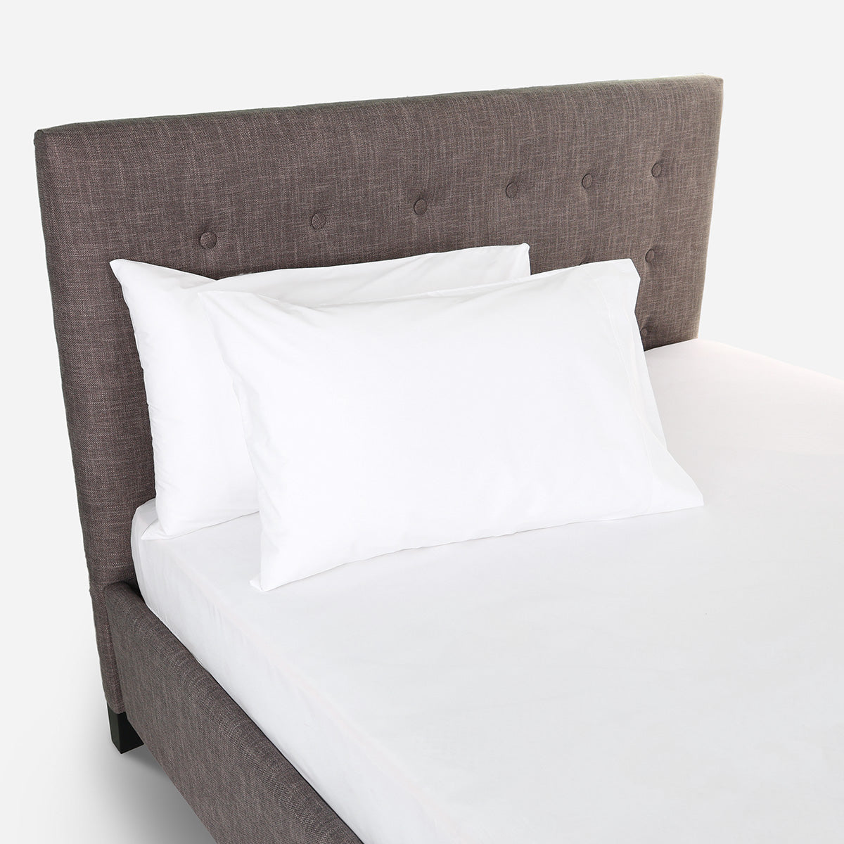 Family Home 3-Piece Hotel Living Bedsheet Set (White) - Queen