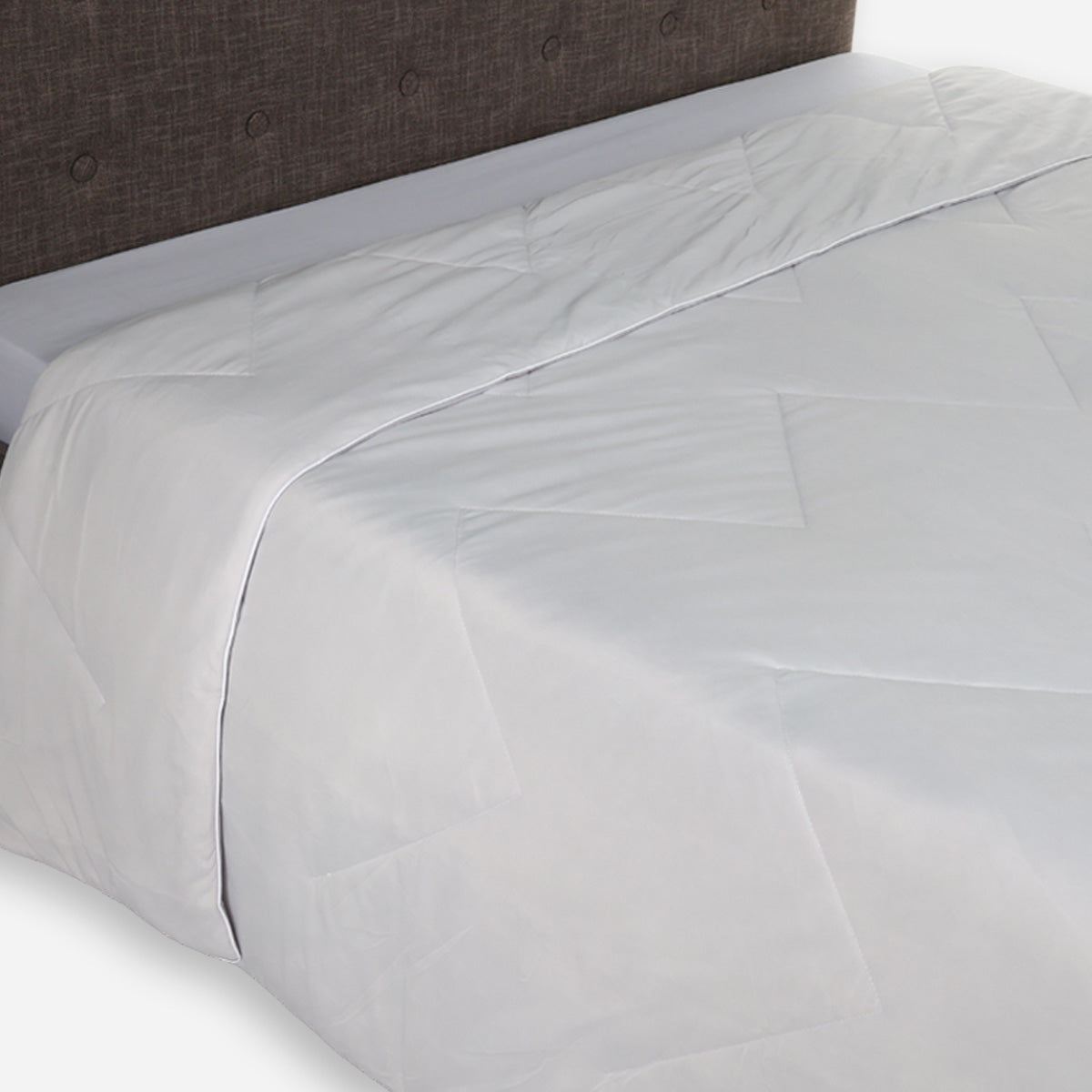 Family Home Cooling Quilt Blanket (Northern Droplet Light Gray) - Twin
