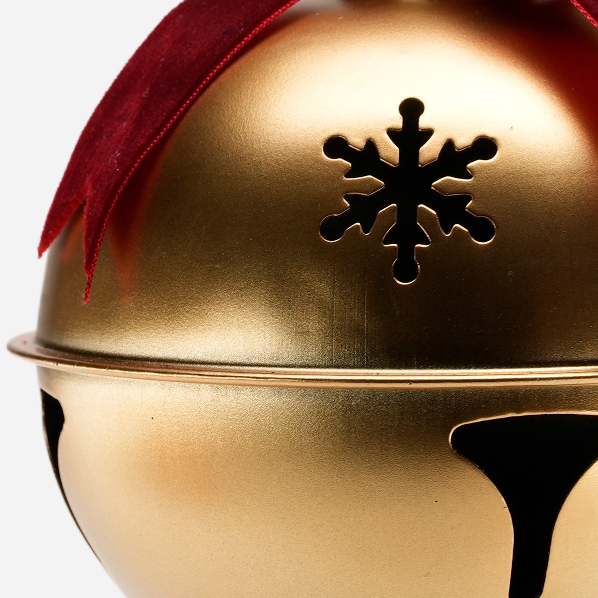 HWP-10439692:Gold_Snowflake_Ball_with_Red_Bow4.jpg