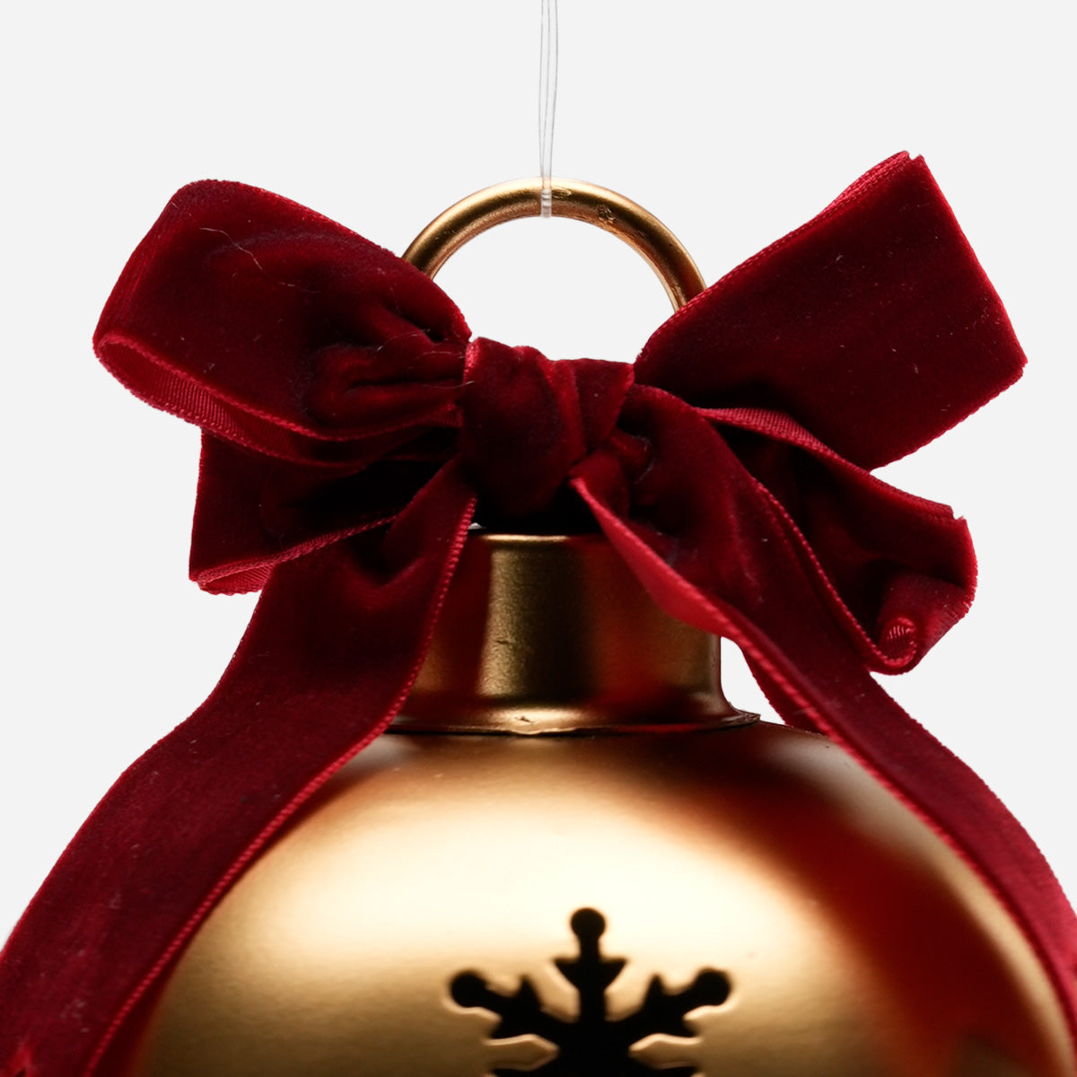 HWP-10439692:Gold_Snowflake_Ball_with_Red_Bow5.jpg