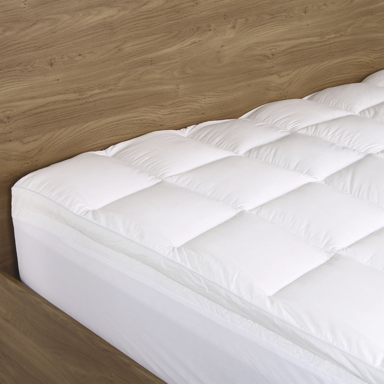 HWP-39206098:HOTEL_LIVING_MICROLUC_MATTRESS_TOPPER_FULL_-_39206098-3.jpg
