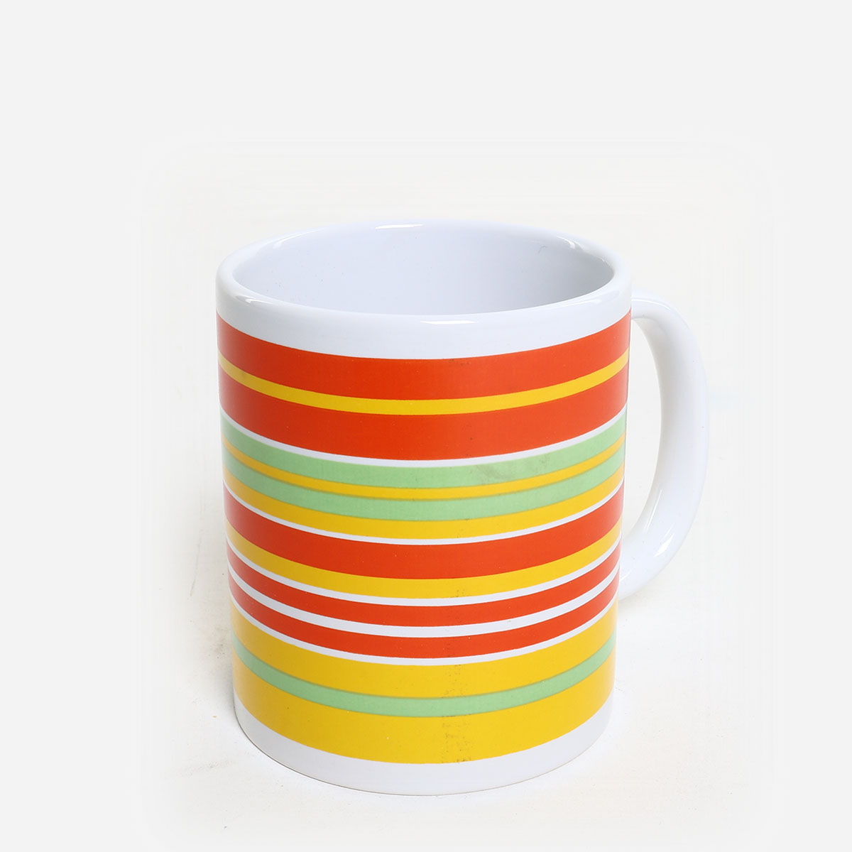 Royal Dine Retro Mug - 11oz