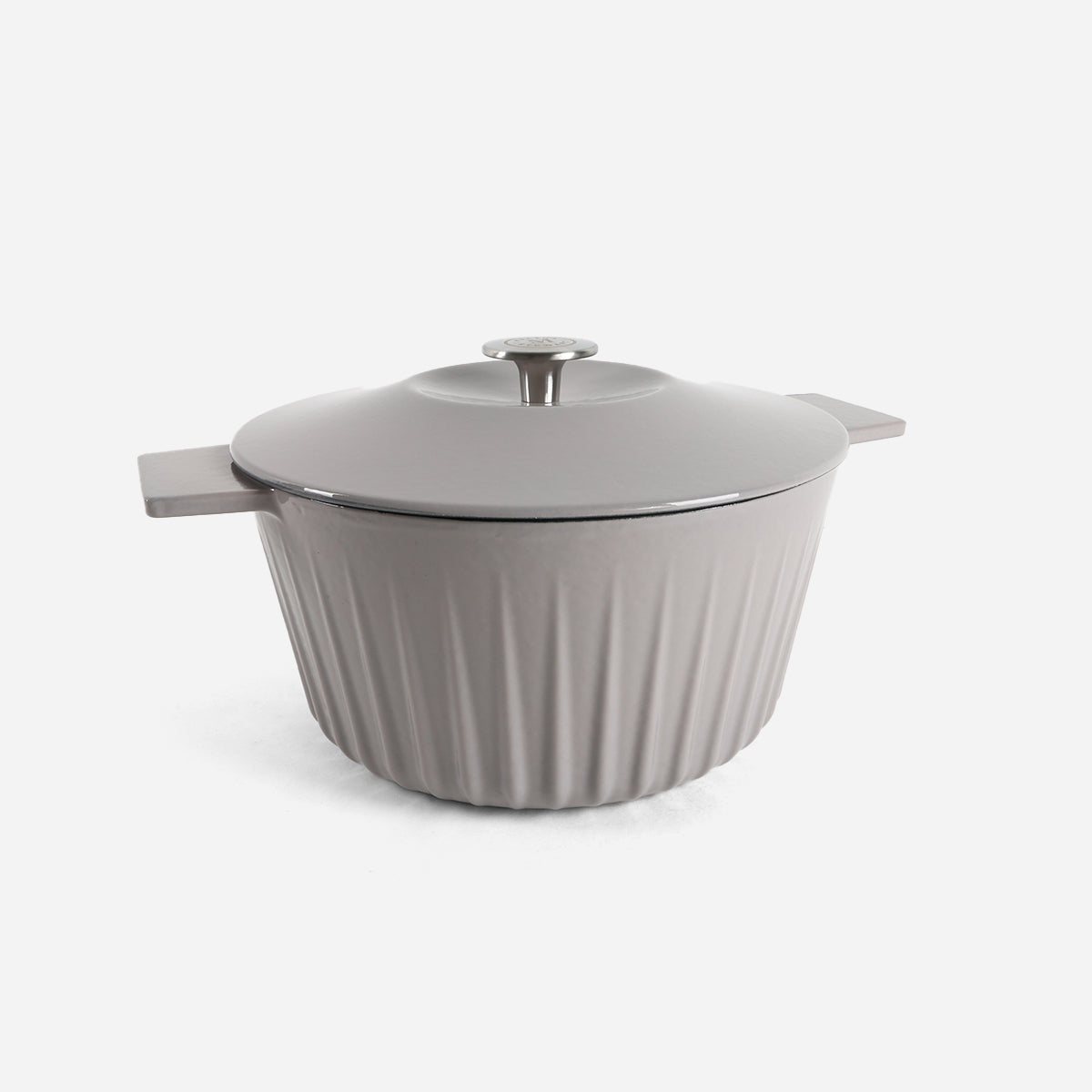 HWP-39259633:MARTHA_STEWART_MST_EASTHOLM_OFFWHITE_DUTCH_OVEN_WLID_5QT_-_39259633_-_1.jpg