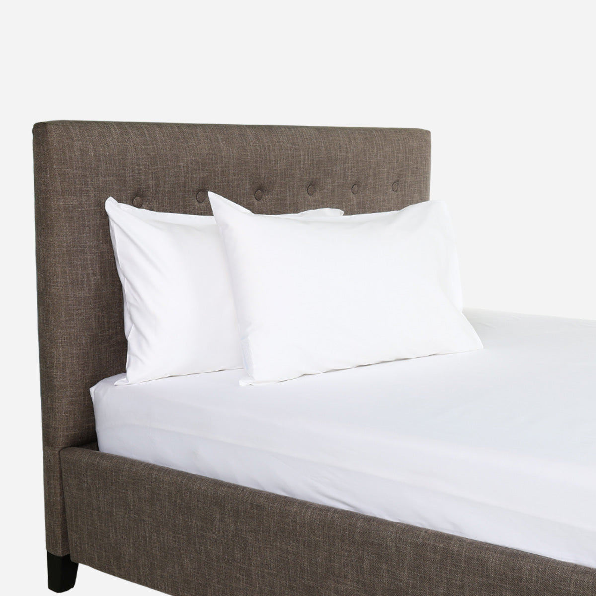 Royal Linens 3-Piece Diamond Collection Bedsheet Set (White) - Queen