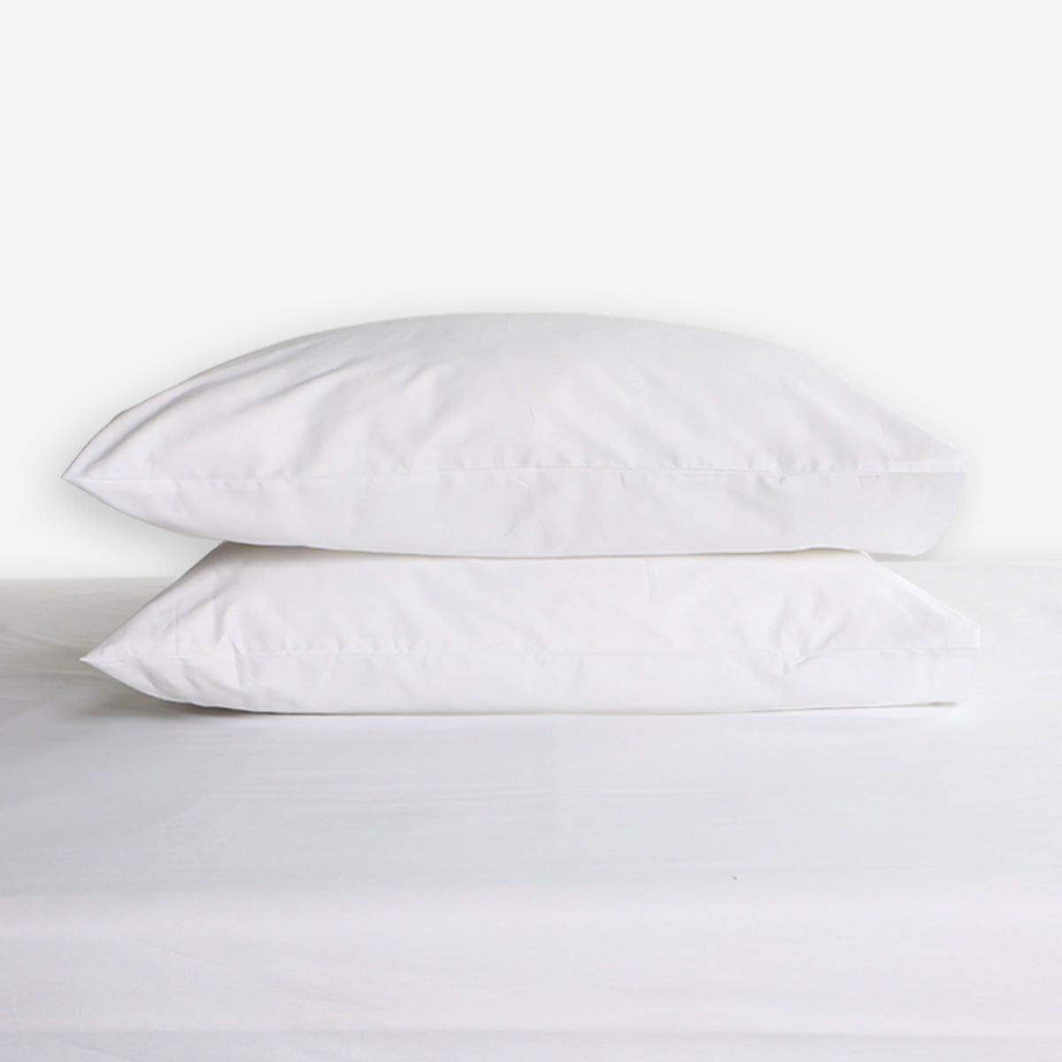 Royal Linens 3-Piece Diamond Collection Bedsheet Set (White) - Twin
