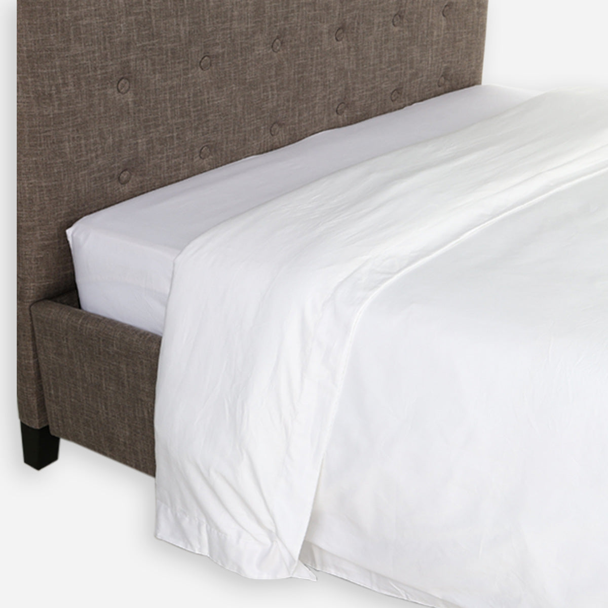 Royal Linens Platinum Collection Duvet Cover (White) - Full