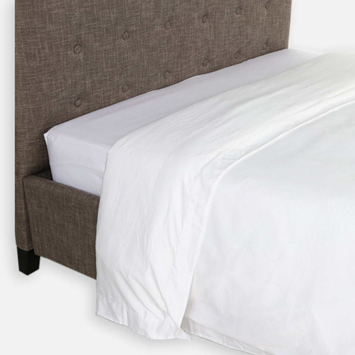Royal Linens Platinum Collection Duvet Cover (White) - Queen