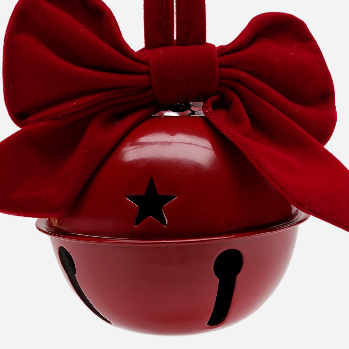 HWP-10439689:Red_Ball_with_Red_Bow2.jpg