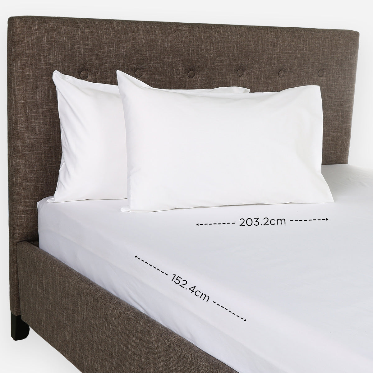 Royal Linens 3-Piece Gold Collection Bedsheet Set (White) - Queen
