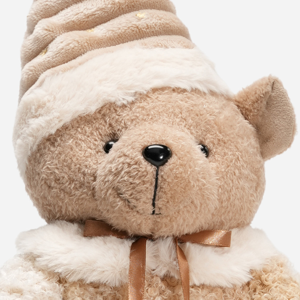 HWP-10439582:SITTING_BEAR_GIRL_-_3_1.jpg
