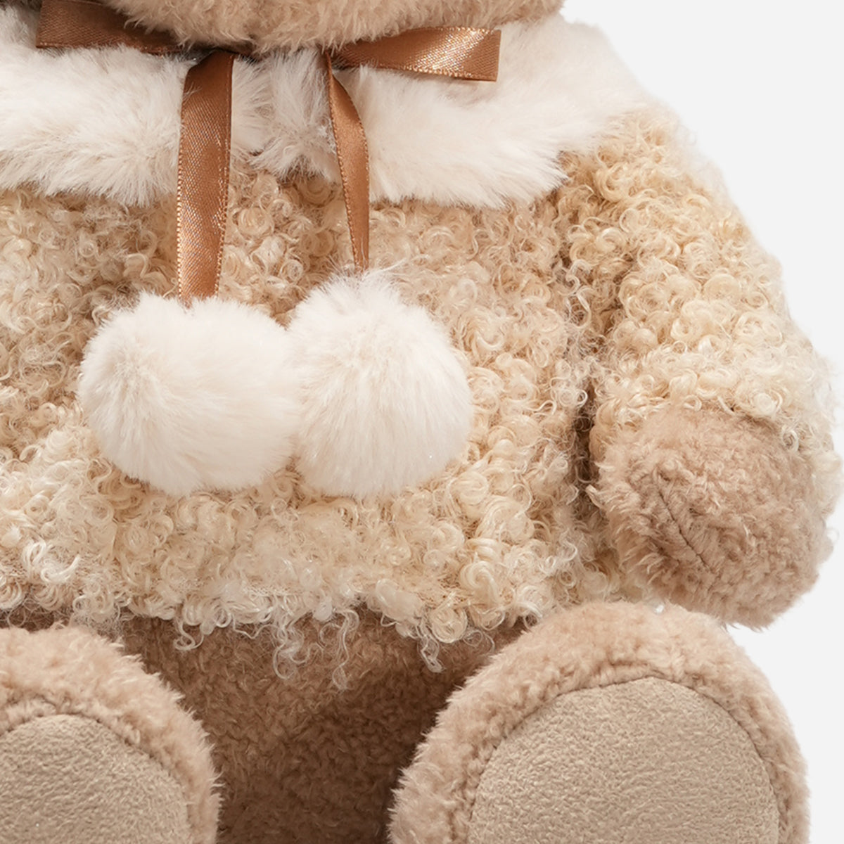 HWP-10439582:SITTING_BEAR_GIRL_-_4_1.jpg