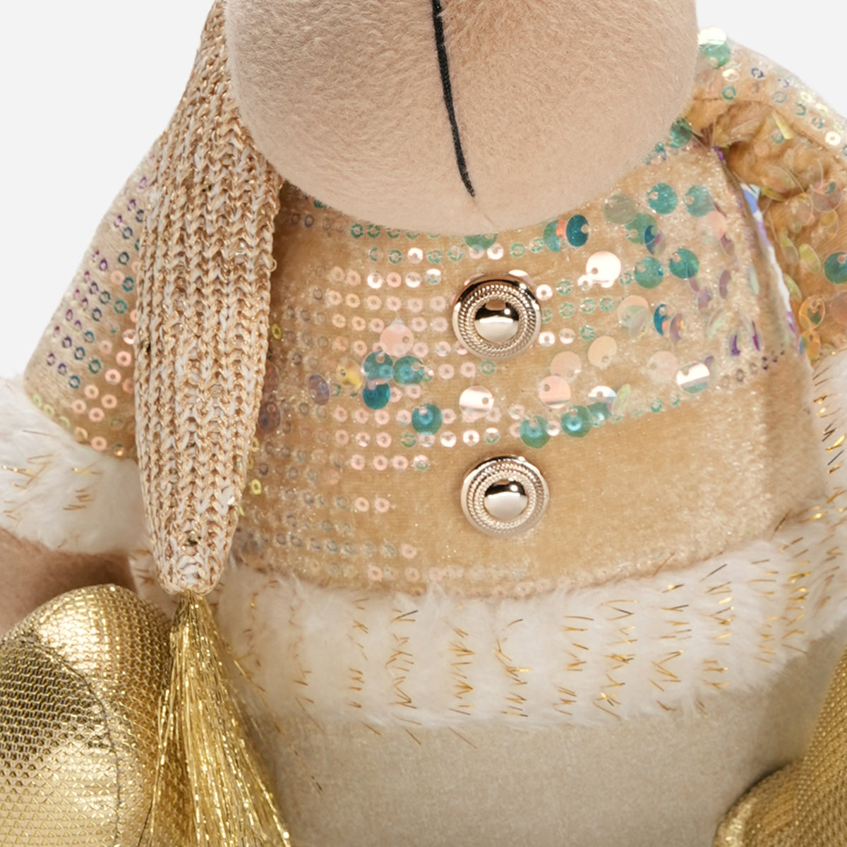 HWP-10439571:SITTING_REINDEER_-_4.jpg