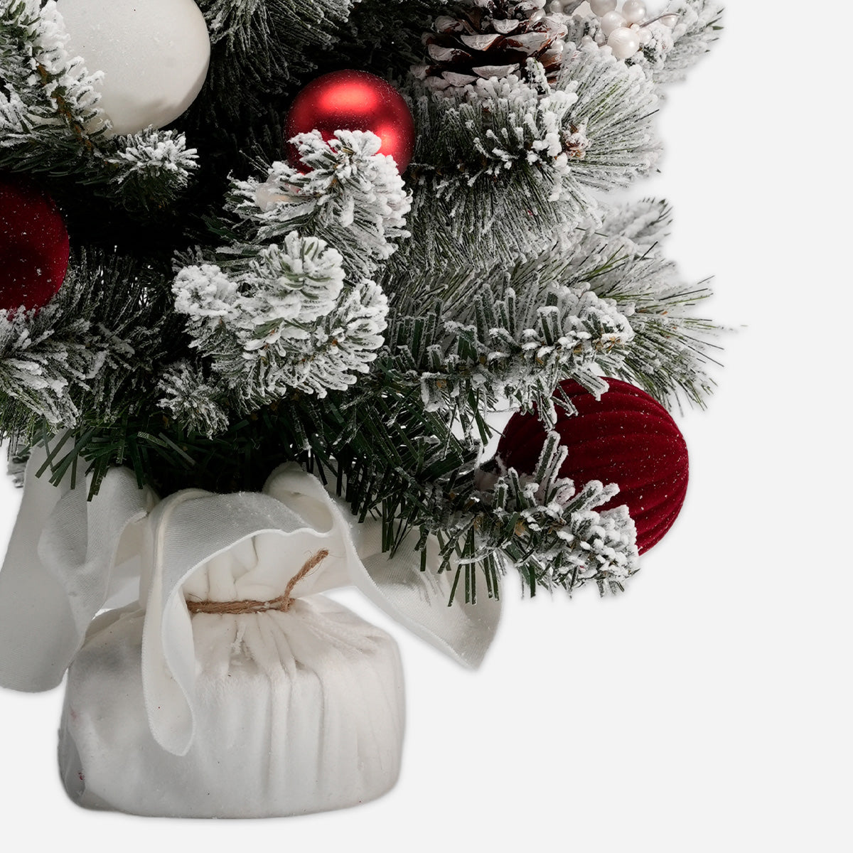 HWP-39270396:SS2515-45_CHRISTMAS_SNOW_RED_ORNAMENT_TREE-4.jpg